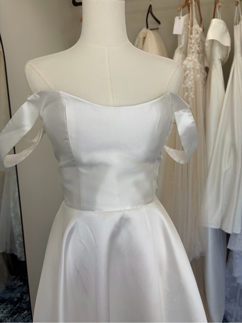 CUTOM MIKADO CONCEPT BRIDAL DRESS | TRANSFORMATION / EDITORIAL PIECE